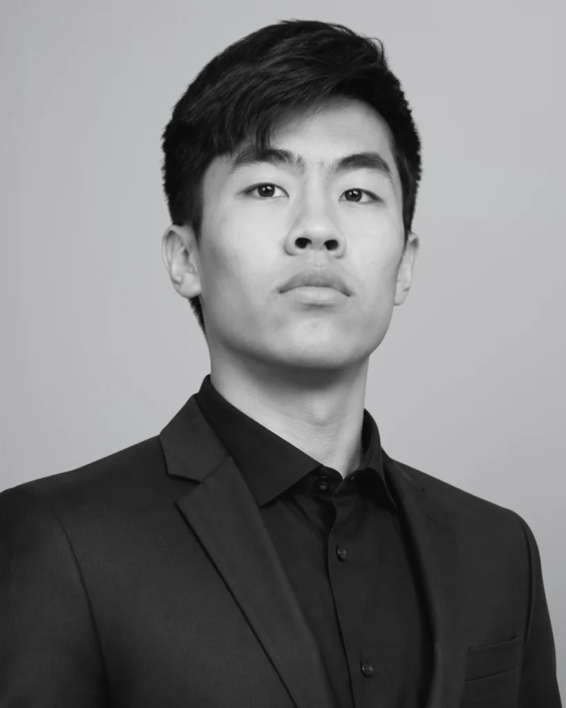 Portrait of Evan Kwan, founder of Kwan Growth Labs